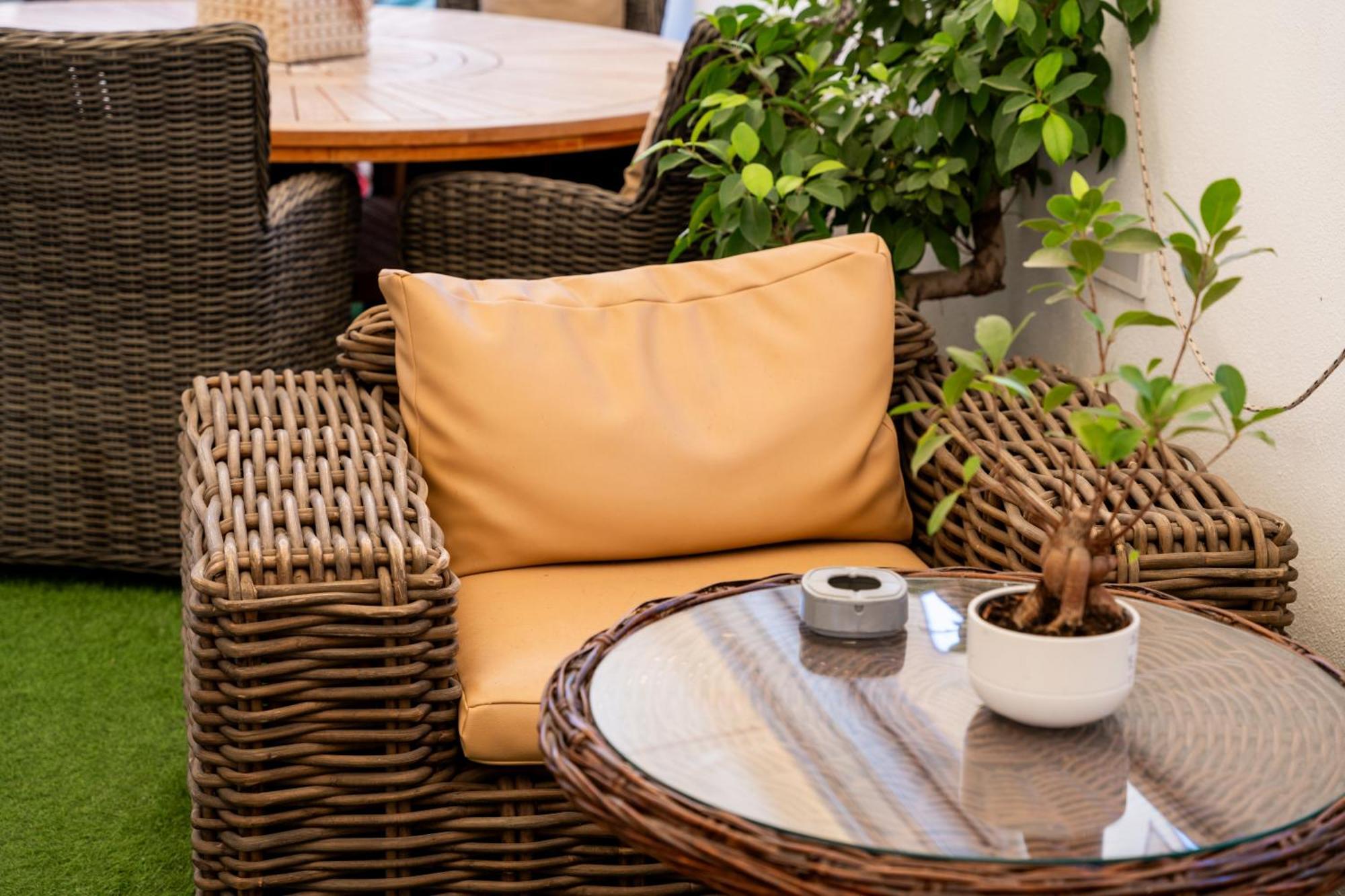 Palazzo Nicolaus Del Borgo Antico Bed & Breakfast Bari Exterior foto