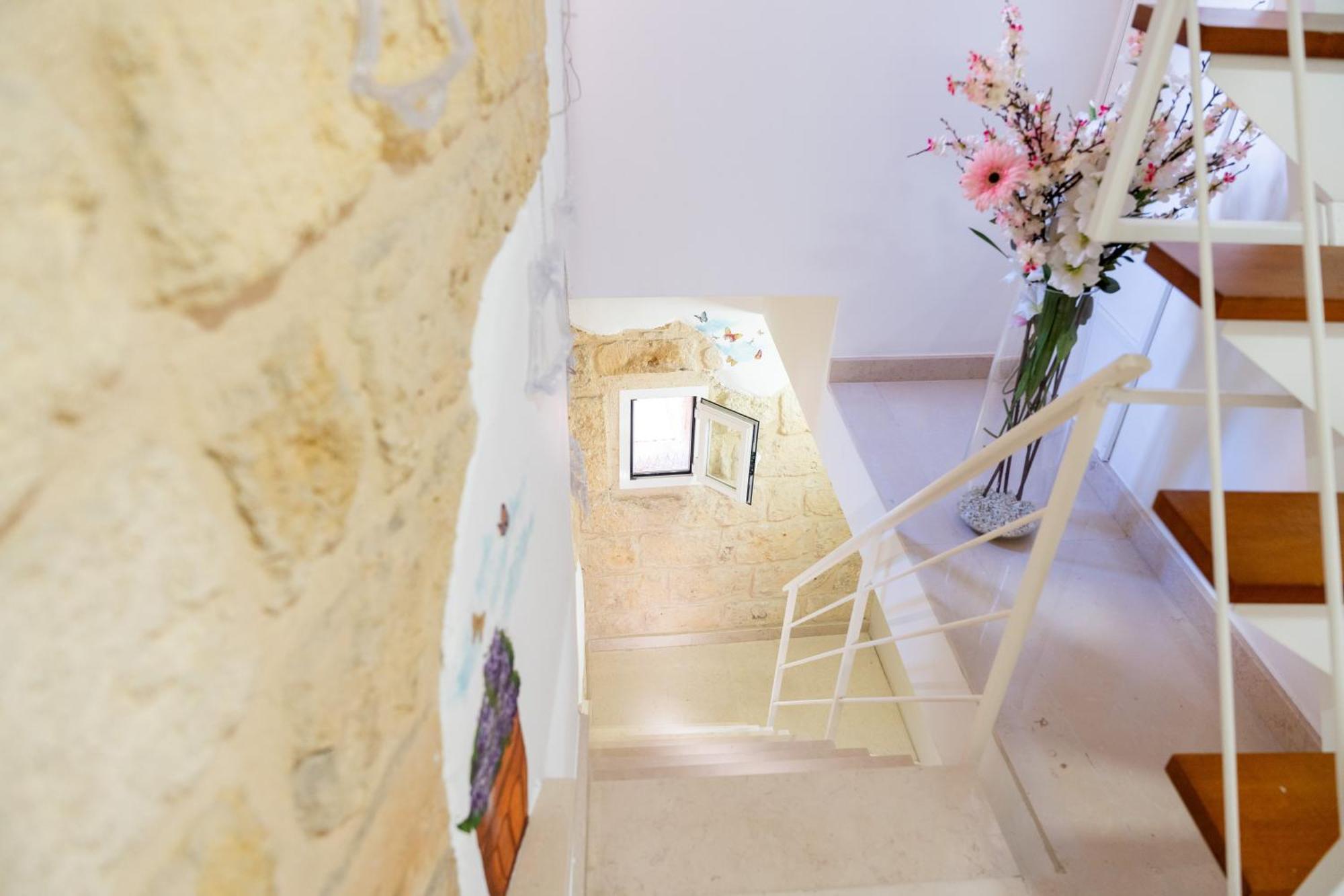 Palazzo Nicolaus Del Borgo Antico Bed & Breakfast Bari Exterior foto